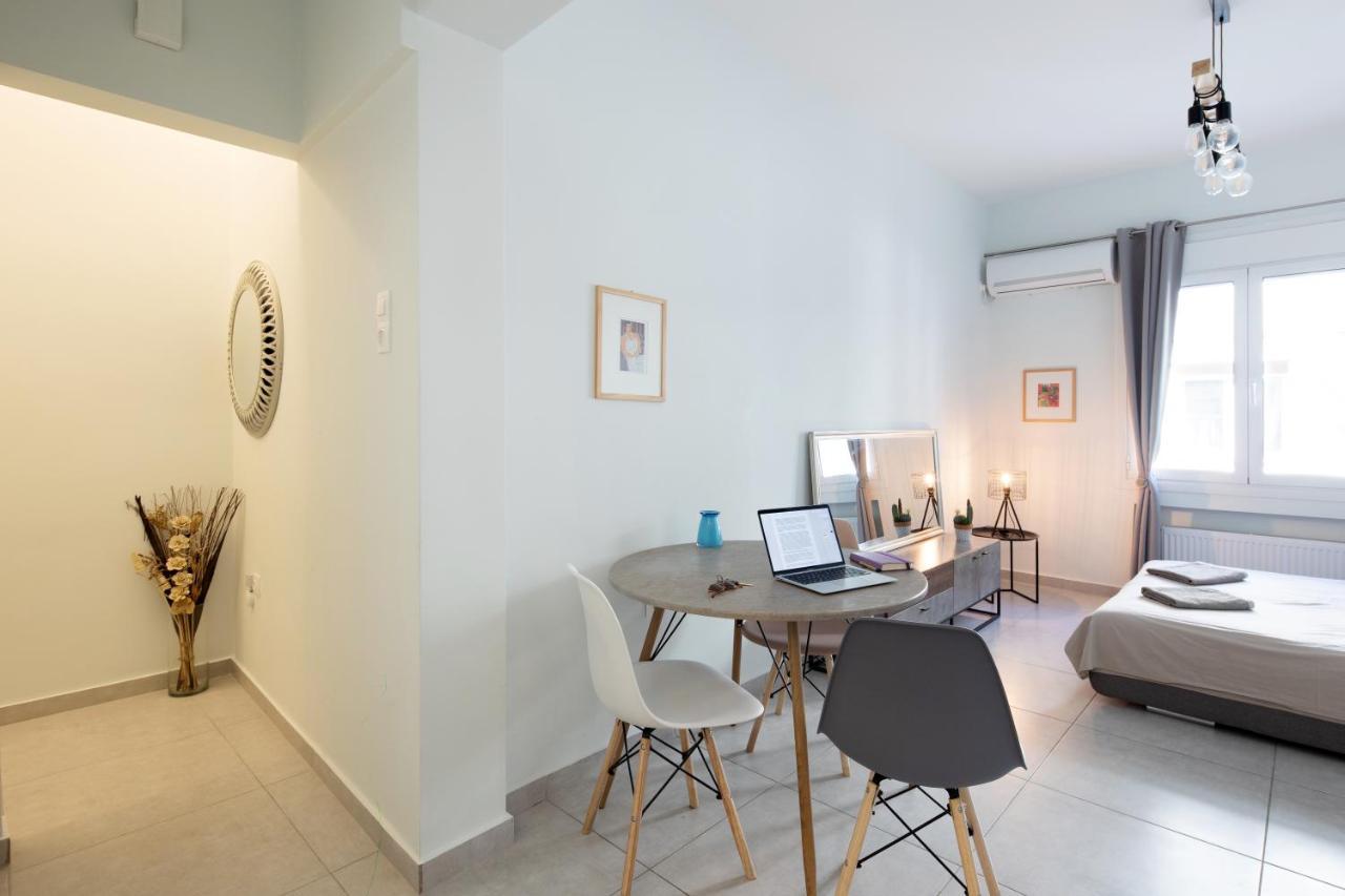 Newly Renovated Cozy Studio Downtown Atena Exterior foto