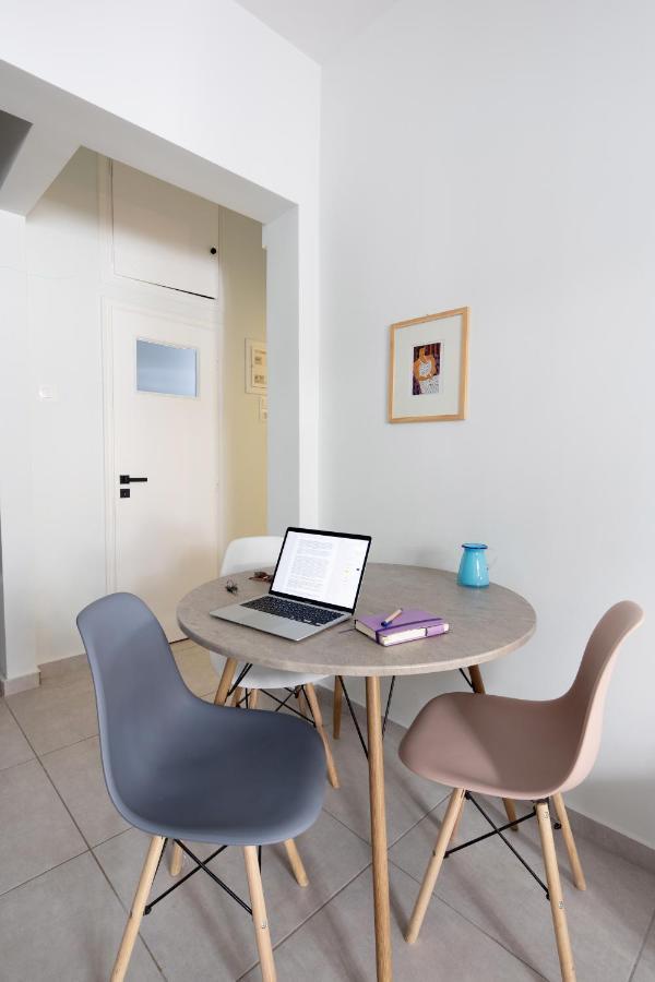 Newly Renovated Cozy Studio Downtown Atena Exterior foto